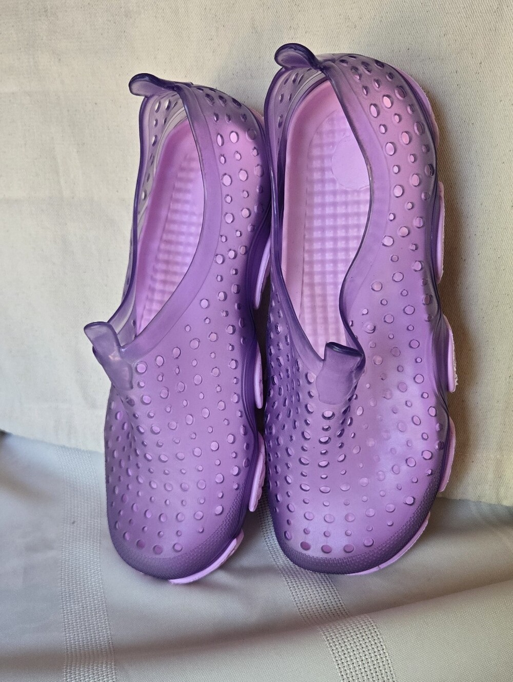 New Girls/Womens Lightweight Purple Water-Friendly Slip-On Shoes